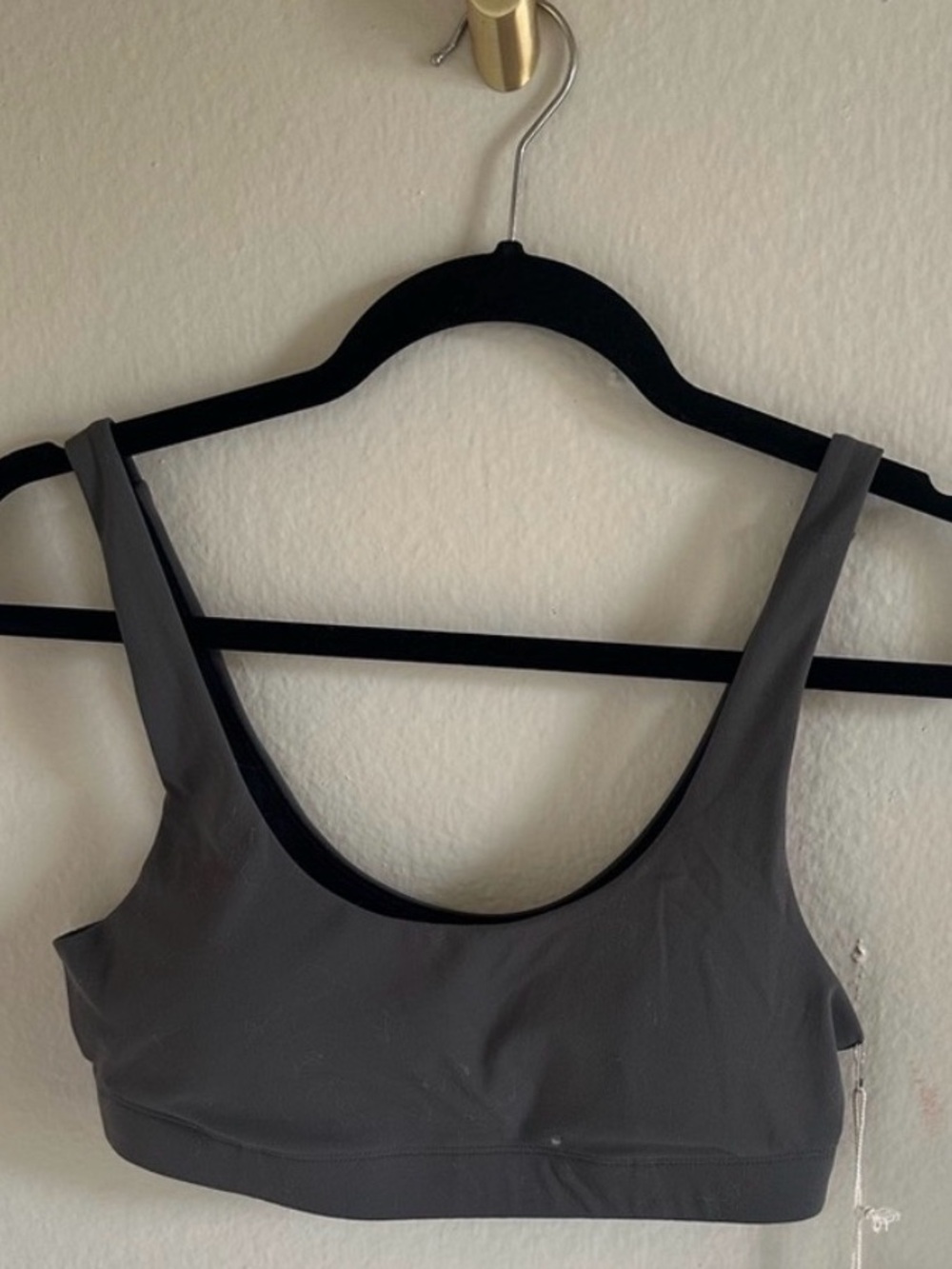 NWOT VUORI Sunday Element Performance sport bra